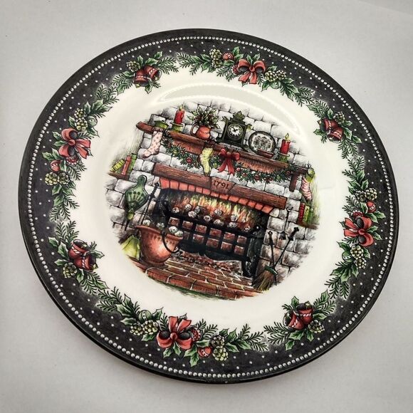 SOLD 2 Royal Stanford Fine China England Christmas Eve Plates New - Picture 4 of 6